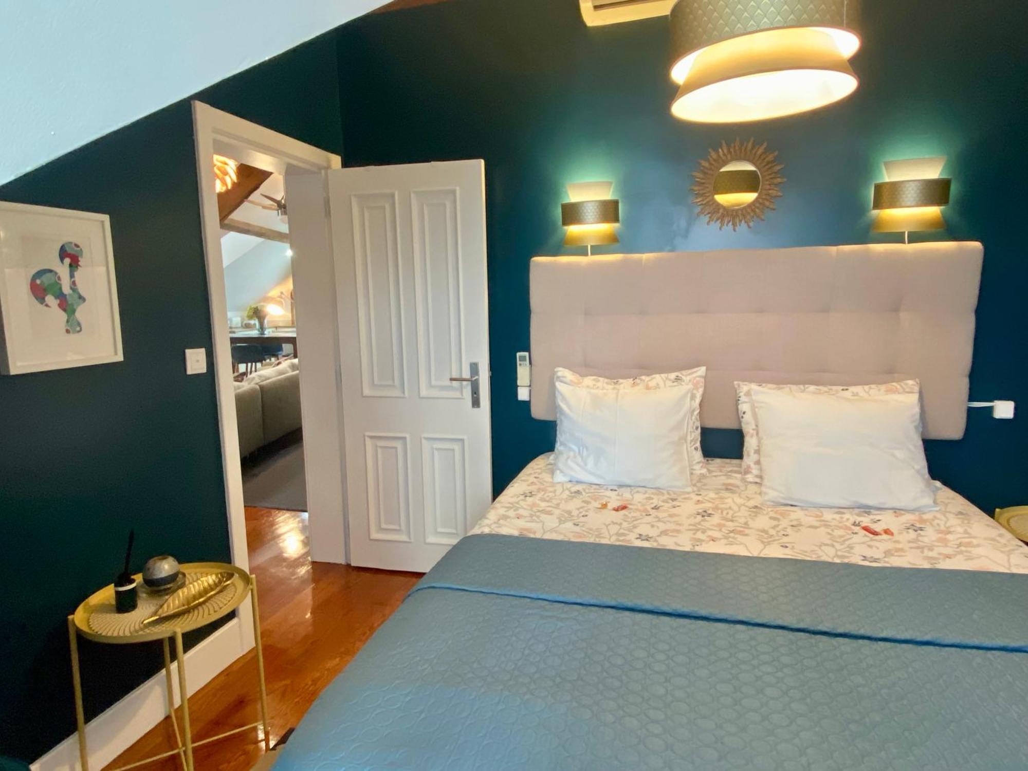Apartamento With Mezzanine Rua Da Moeda *