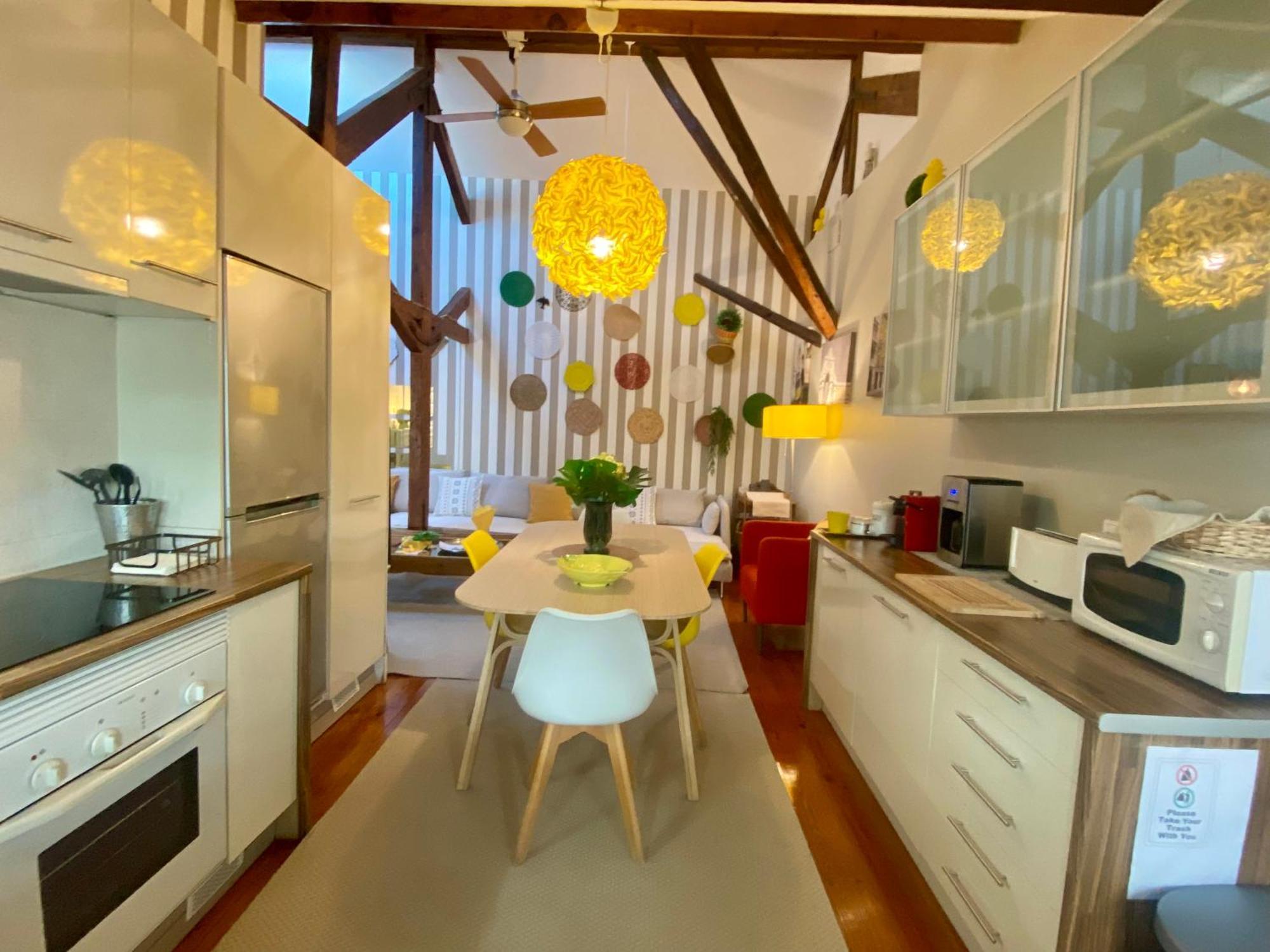 Apartamento With Mezzanine Rua Da Moeda